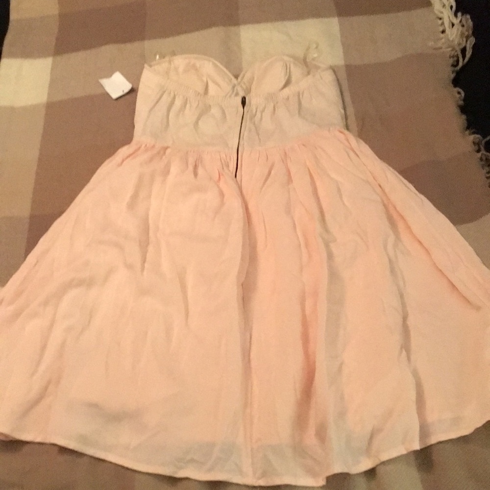Charlotte Russe peach strapless dress size S - Picture 4 of 5
